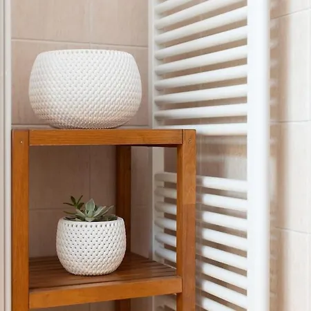Bgy Airport 10min - Casa Moderna Con Ampio Balcone Apartment *